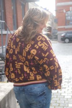Shine On Jacquard Jersey bordeaux-curry-ortensia-gold